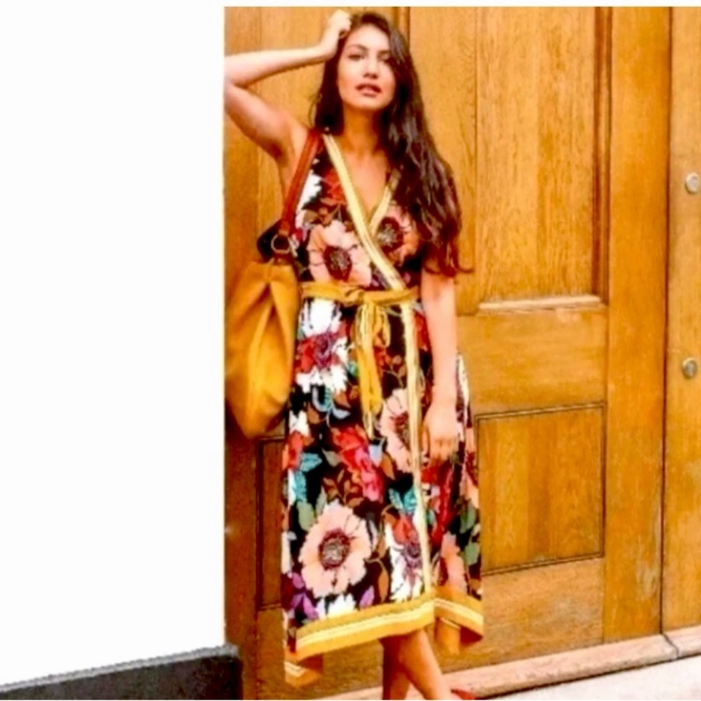 Maeve Anthropologie Hankerchief Hem Floral Dress